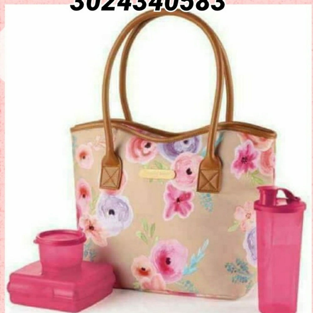 TUPPERWARE - Picture 4 of 5